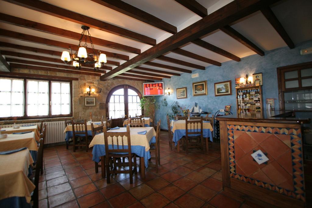 Habitaciones Y Estudios- Hotel "Posada De Cantabria El Solar" - Cenas Y Gintonic- Bar -Terraza Panoramica Galizano Exterior foto